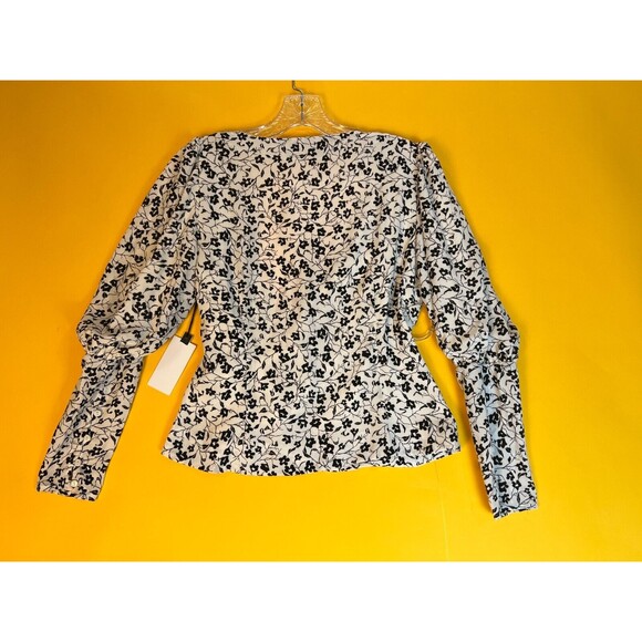 ASTR Floral Ditsy Blouse Top Womens XS Ivory Black Button Front Long Sleeve NWT - Picture 4 of 12